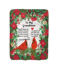 To My Grandma Fleece Blanket for Family Birthday Christmas - Show Your Grandma Some Love for the Holidays