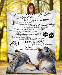 To My Wife Wolf: Vintage Quilt Bedding Set with Fleece Blanket for Anniversary or Valentine's Day