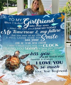 Turtle Lovers Quilt Bedding Set for Girlfriend - A Birthday Gift Idea