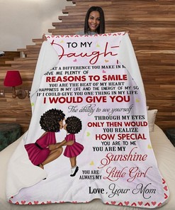 Unique Gift From Mom To Daughter, A Fleece Blanket Quilt To Show Love And Care