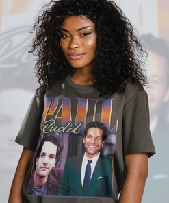 Vintage Paul Rudd Tribute: Fan Tees, Retro Sweater, and Homage to American Actor
