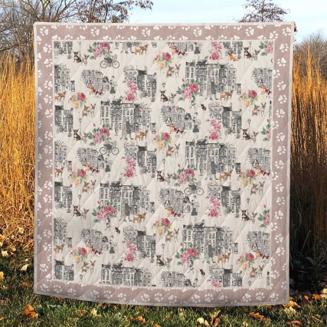 Walking on the Road Chihuahua Quilt Blanket for a Whimsical Touch