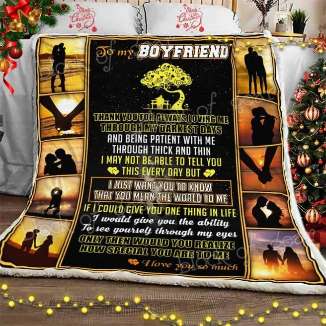 Warm Fleece Blanket That Your Boyfriend Will Love - The Perfect Gift