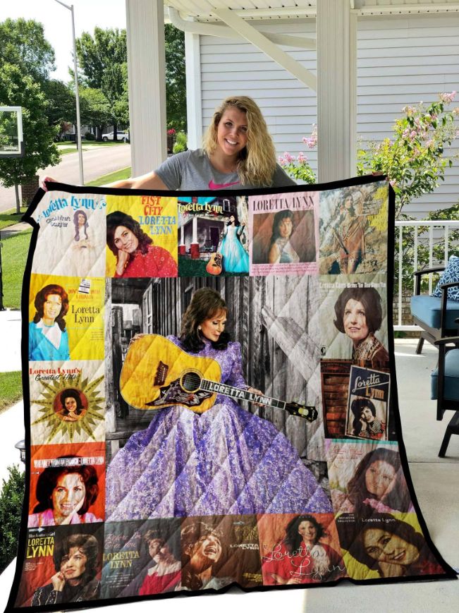 Warm and Cozy Loretta Lynn Quilt Blanket, Perfect for Cold Nights
