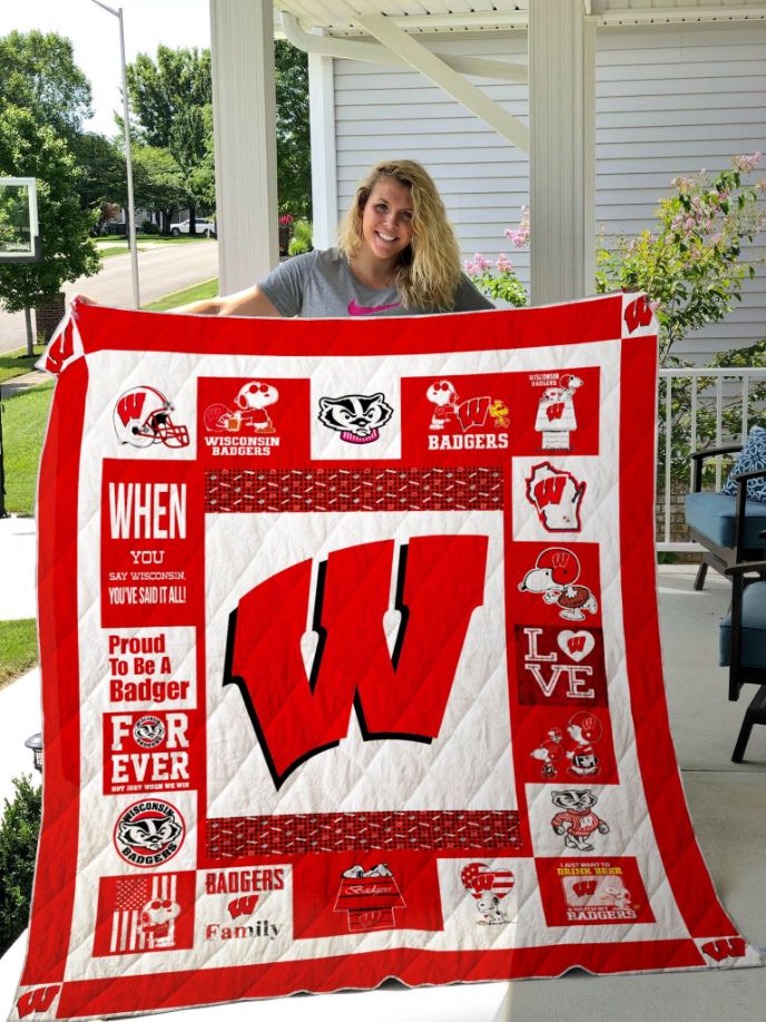 Wisconsin Badgers Red Quilt Blanket - Show Some Team Spirit and Stay Warm
