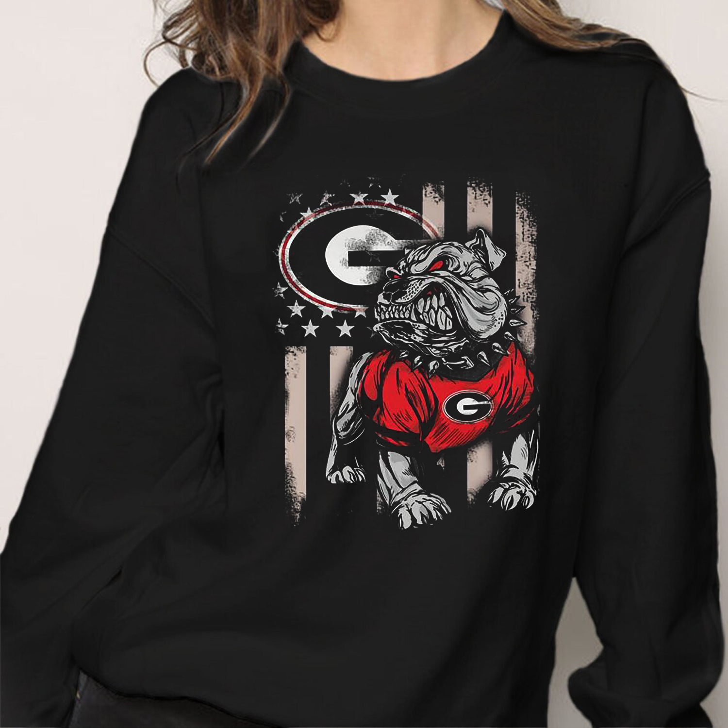 American Flag Vintage Georgia Bulldogs Shirt - Classic Apparel for Patriotic Fans