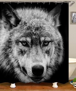 Animal Wolf Shower Curtain for a Wilderness-Inspired Bathroom Decor