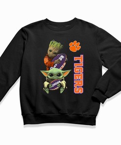 Baby Yoda and Groot Hug - Clemson Tigers NCAA T-Shirt Hoodie Sweatshirt for Fans
