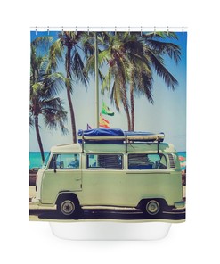 Beachy Shower Curtain With Creative Ocean-Inspired Design