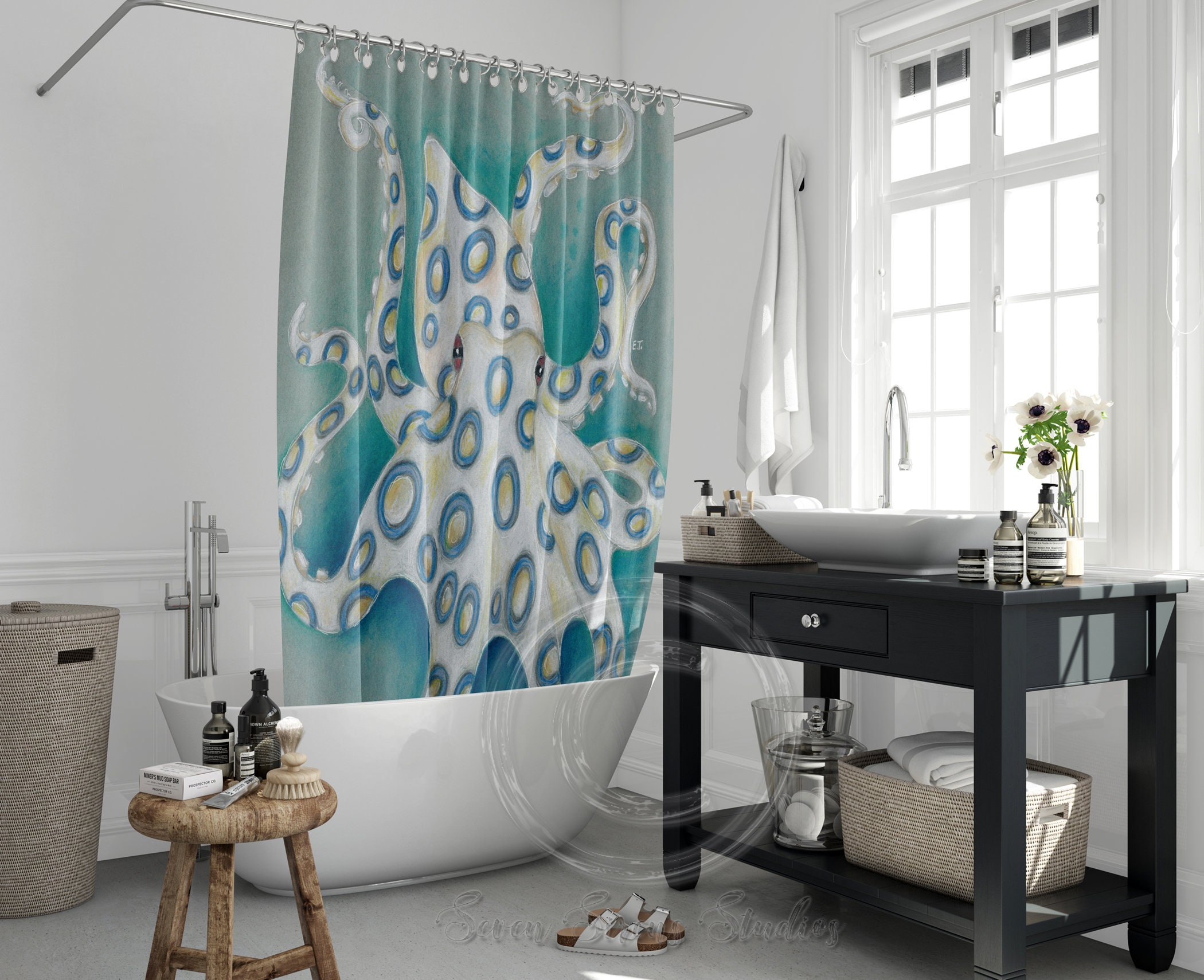 Blue Ring Octopus Art Shower Curtain, Underwater Life Bathroom Decor - Image 2