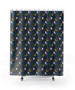 Classic Art Style Night Owls Shower Curtain for a Timeless Bathroom