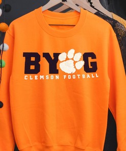 Clemson Tigers NCAA Football Crewneck Sweatshirt - Show Your Fan Spirit