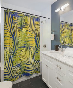 Exotic Leaves: Tropical Shower Curtain for Lush Bathroom Decor