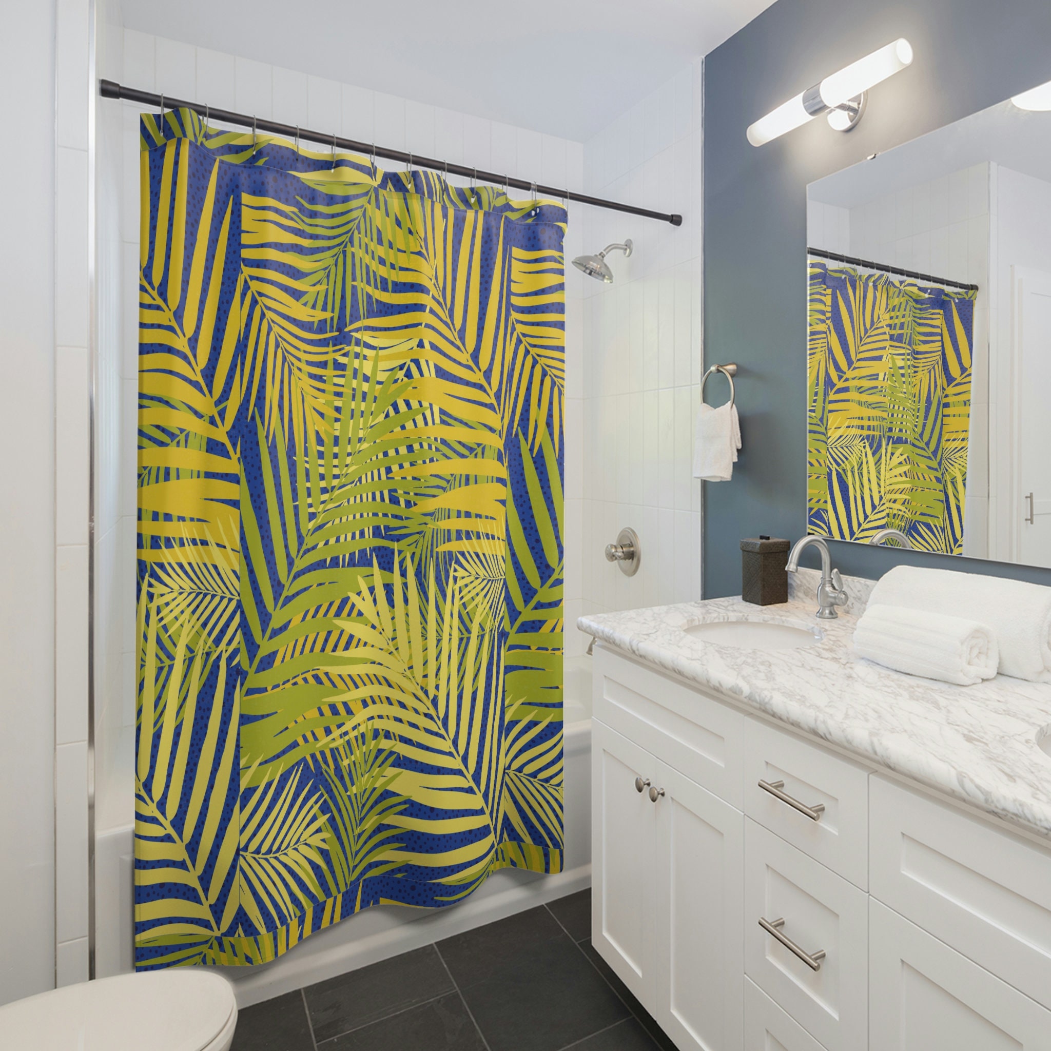 Exotic Leaves: Tropical Shower Curtain for Lush Bathroom Decor
