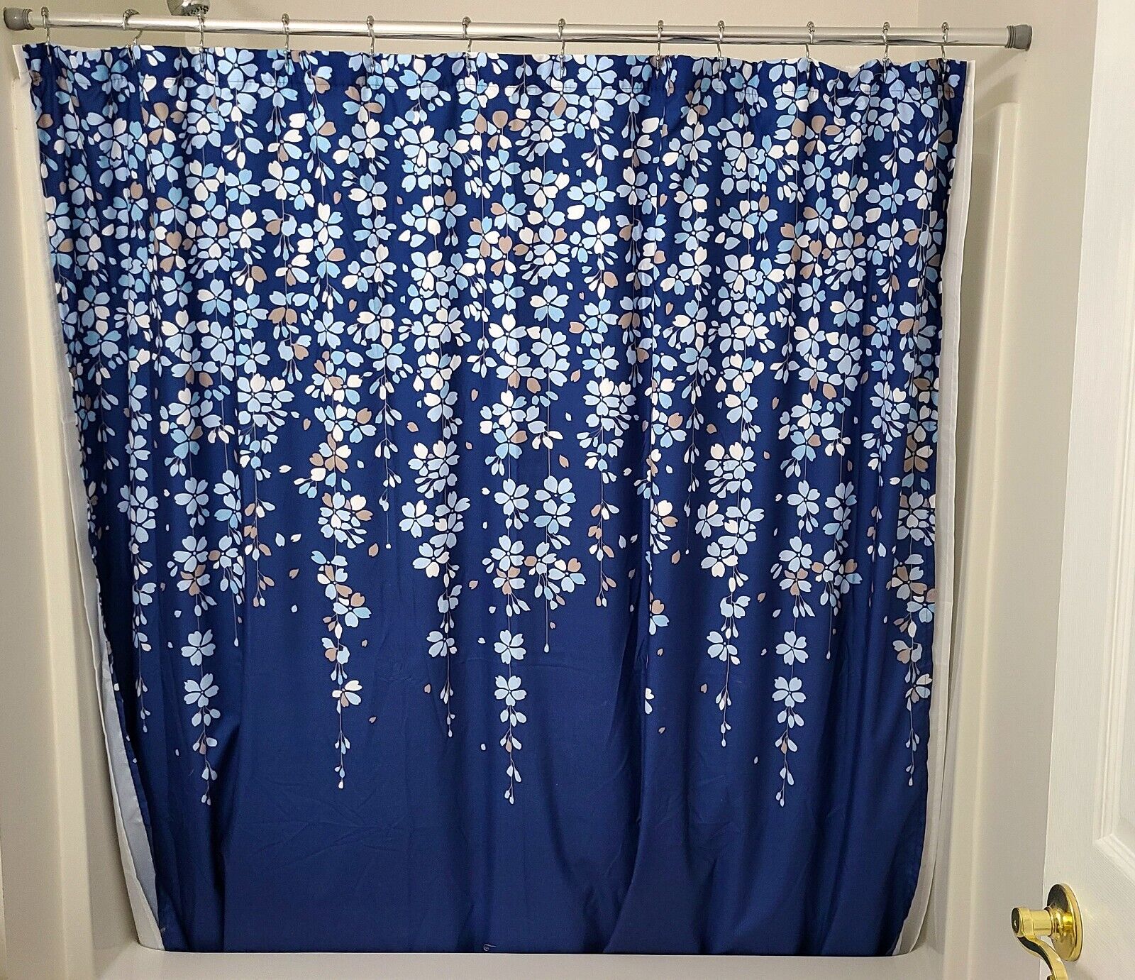 Floral Fabric Shower Curtain Perfect for Adding a Classic Touch to Your Bathroom Decor