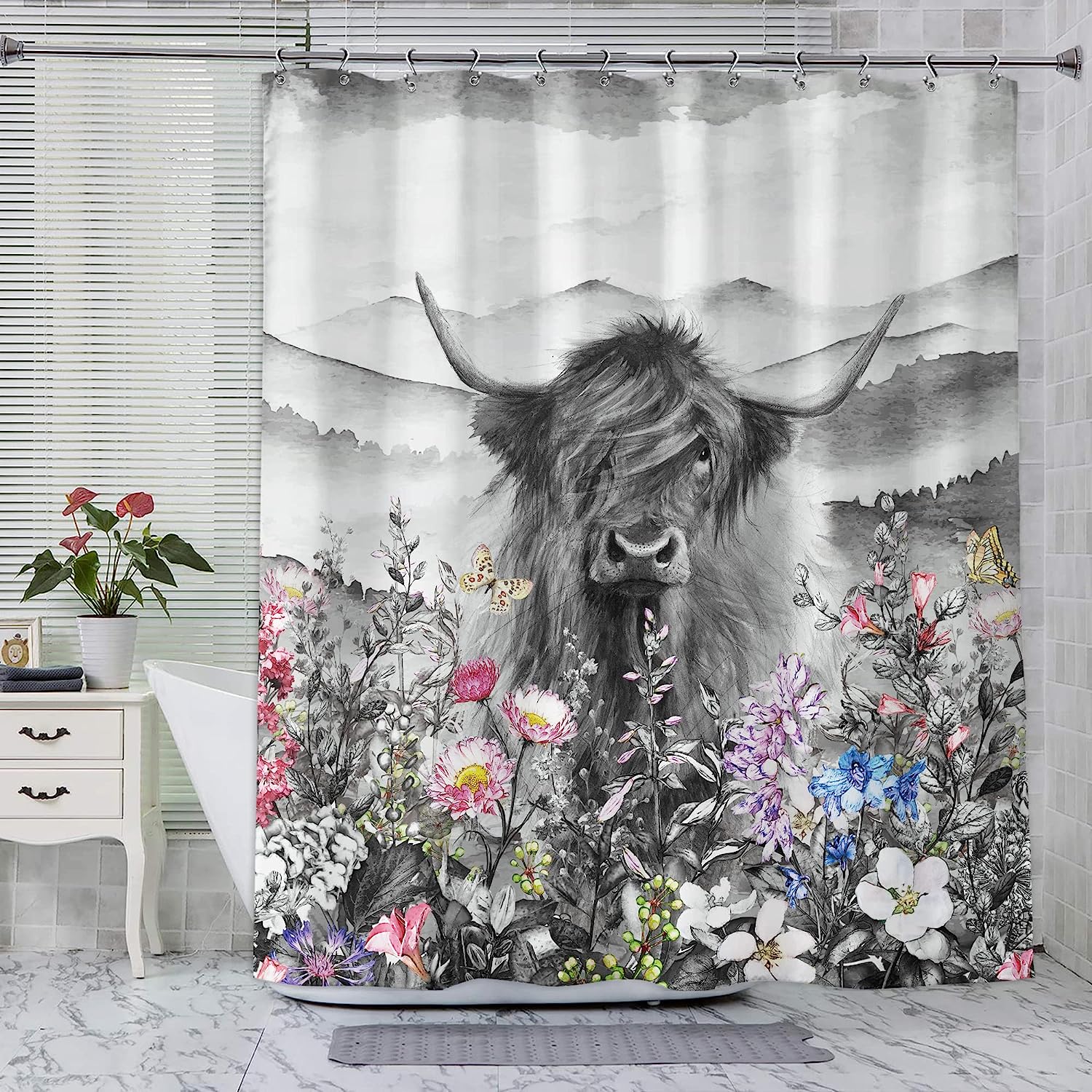 Funny Highland Cow Farmhouse Shower Curtain - Waterproof Fabric with Inviting and Quirky Design, Perfect for Western