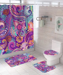 Geometric Pattern Shower Curtain for a Modern and Sophisticated Bathroom