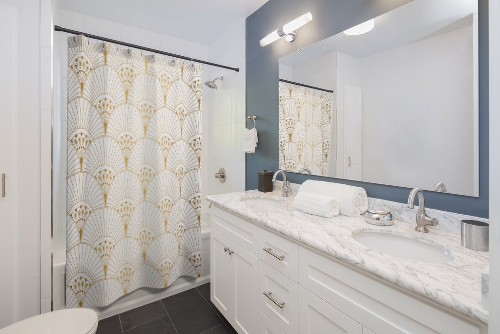 Geometric Print Shower Curtain, Vintage Peacock Fan Pattern In White & Gold, Fresh Modern Bathroom Decor - Image 2