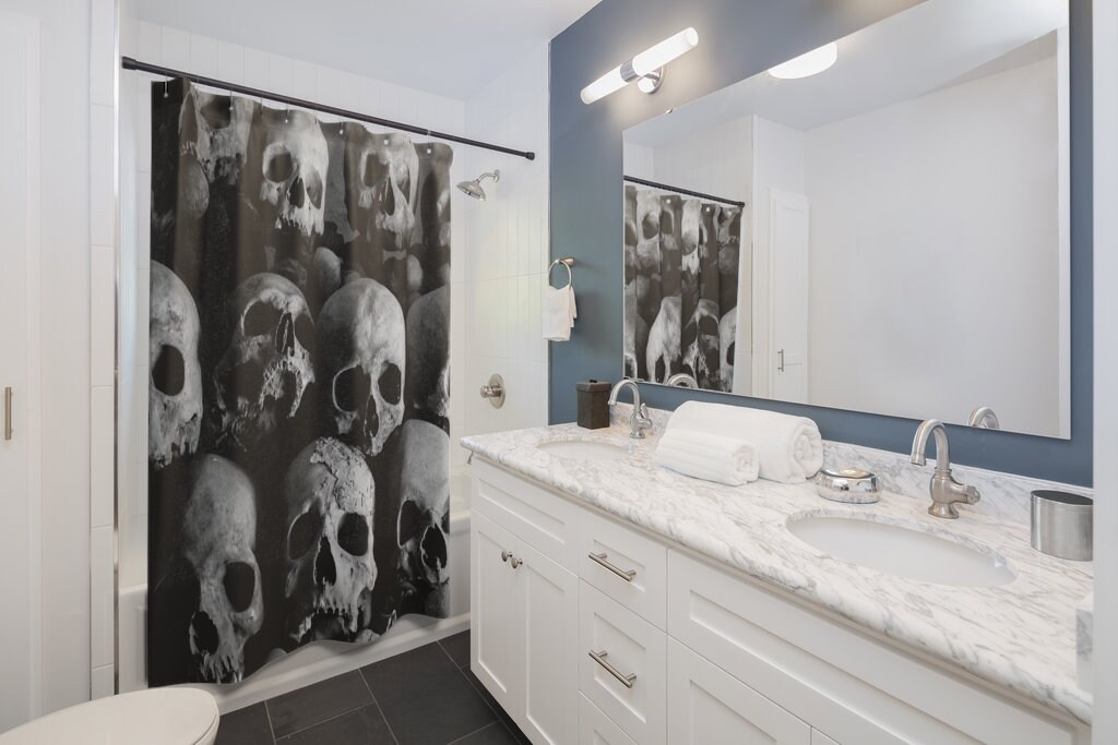 Gothic Skull Bathroom Curtain, Custom Waterproof Shower Curtain With Halloween Art - Image 2
