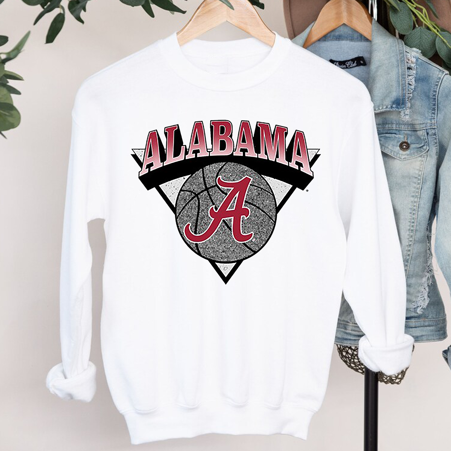 Keep it Classic and Stylish with Alabama Script A Baksetball T-Shirt