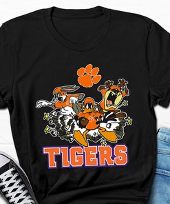 Looney Tunes Football Team - Clemson Tigers NCAA Graphic T-Shirt Hoodie Sweatshirt