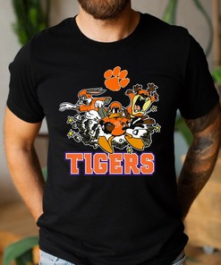 Looney Tunes Football Team - Clemson Tigers NCAA Graphic T-Shirt Hoodie Sweatshirt