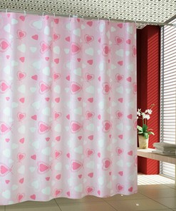 Lovely Heart-Shaped Shower Curtain For Your Bathroom