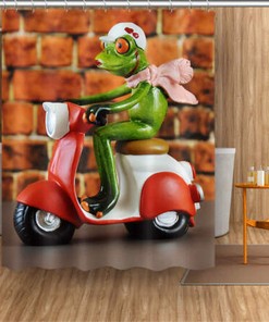 Majestic Frog Water Resistant Shower Curtain for Nature Themed Bathroom Decor