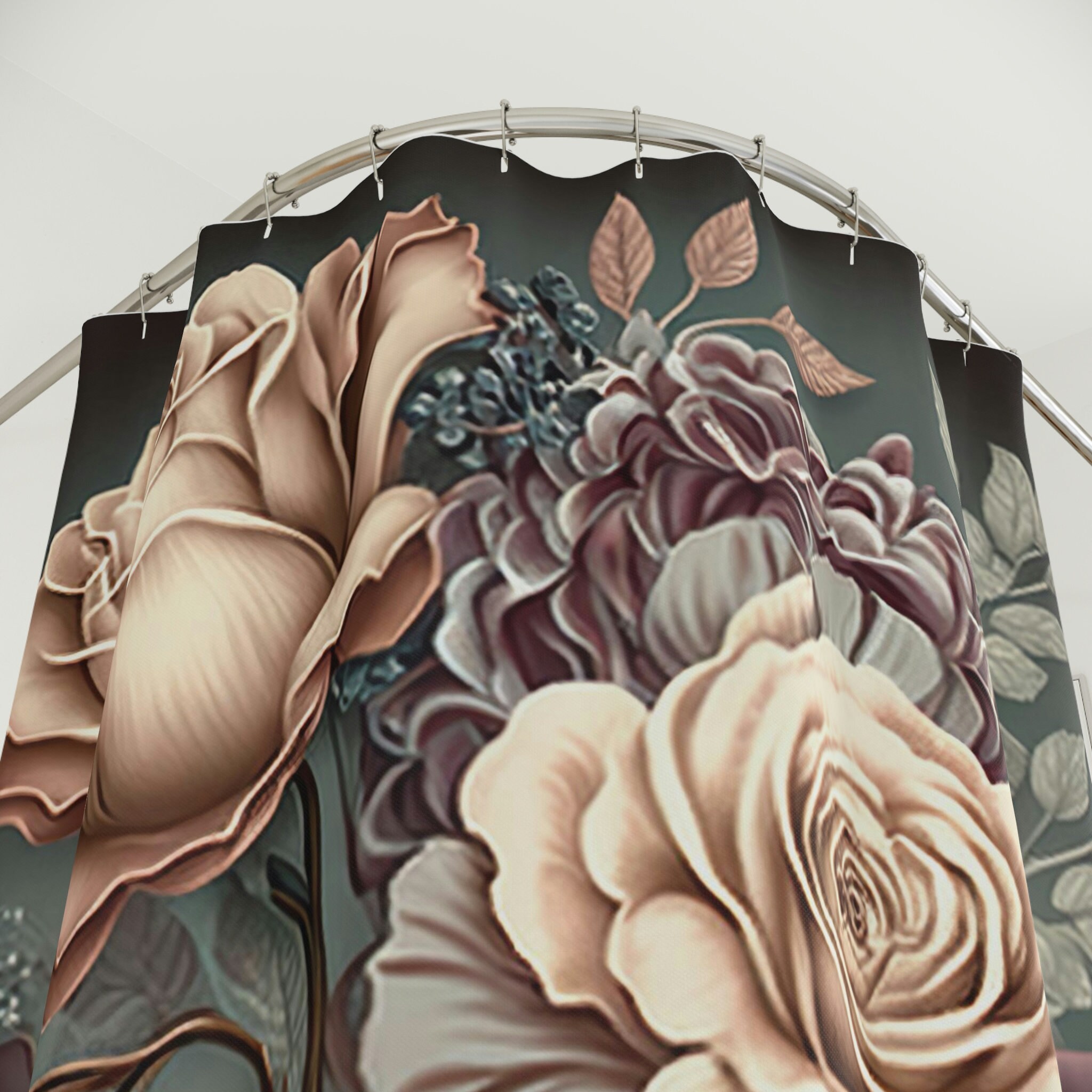 Niedlicher Aqua Rose Shower Curtain for a Cute and Chic Bathroom Decor