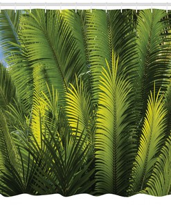 Palm Trees Print Shower Curtain for a Nature-inspired Bathroom