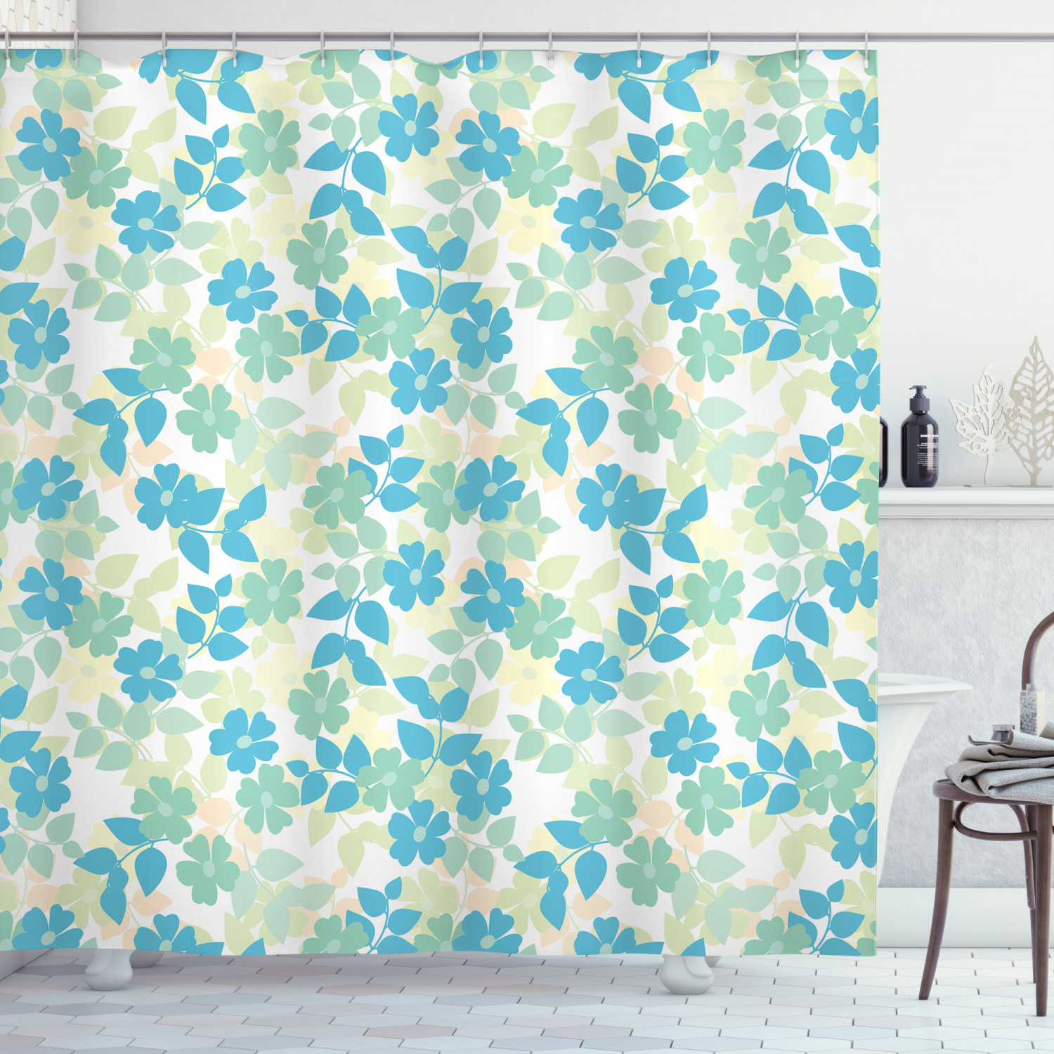 Retro-Inspired Floral Design Shower Curtain for a Vintage Bathroom