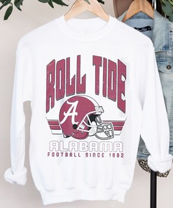 Show off Your Love for Alabama with this Vintage 90s Alabama Crimson Roll Tide Shirt