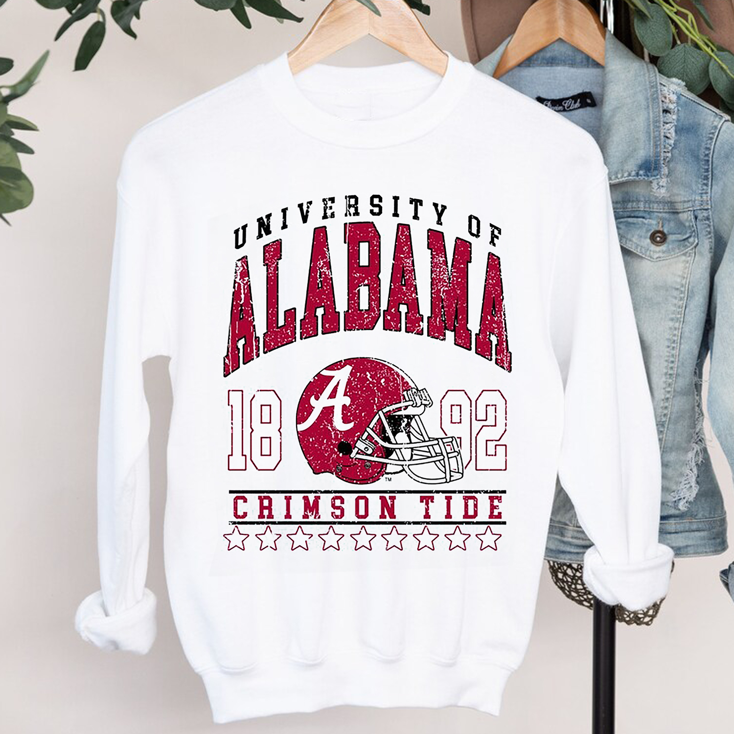 Stay Cozy and Stylish with Retro University of Alabama Vintage Crewneck Sweatshirt