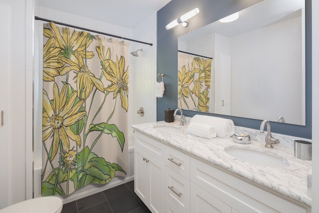 Sunflowers Decorative Shower Curtain For A Warm Welcome