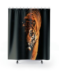 Trendy Tiger Art Shower Curtain for Stylish Bathroom Decor