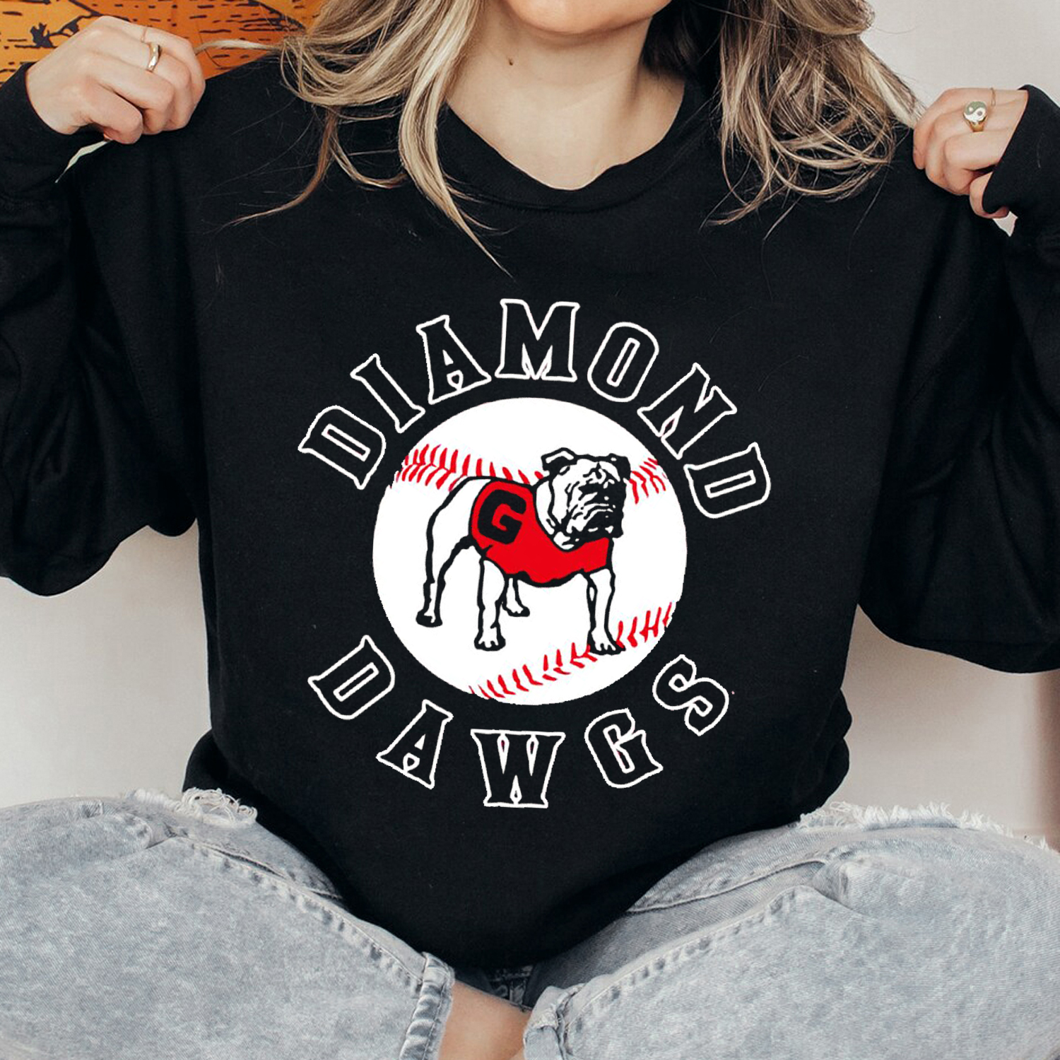 UGA Diamond Dawgs Logo T-Shirt for Fans of Georgia Bulldogs - Classic Tee for Fans