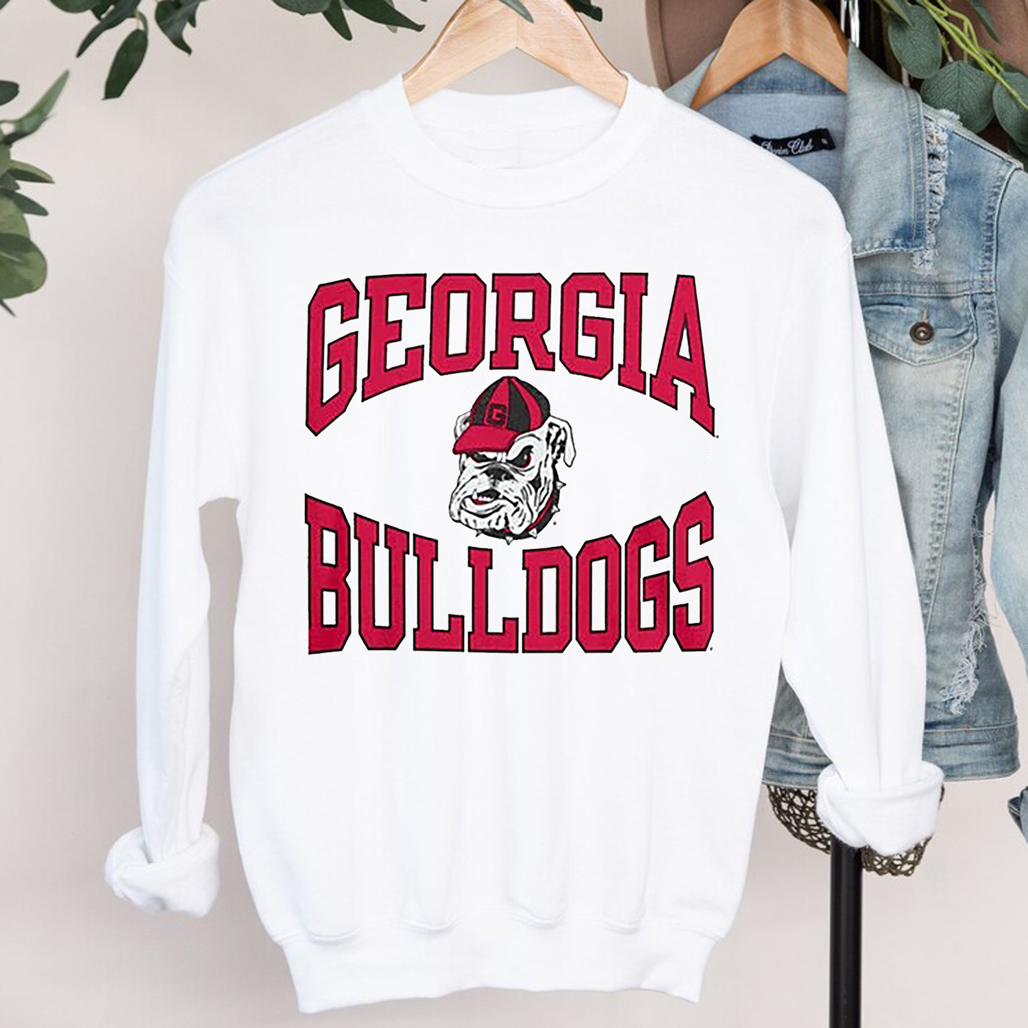 University of Georgia Bulldogs Classic Tee - Perfect Apparel for Fans