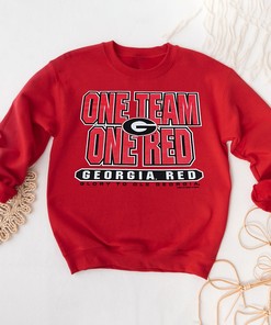 University of Georgia Bulldogs College Tee - Perfect for Fans of College Sports