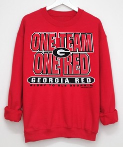University of Georgia Bulldogs College Tee - Perfect for Fans of College Sports