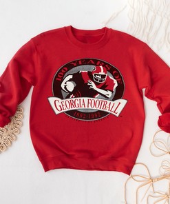 Vintage Georgia Bulldogs Football T-Shirt from 1992 - Classic Tee for Fans