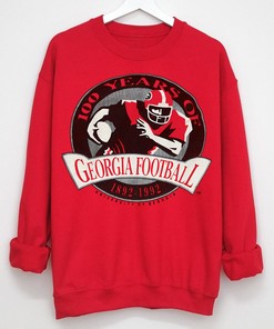 Vintage Georgia Bulldogs Football T-Shirt from 1992 - Classic Tee for Fans
