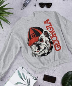 Vintage Georgia Bulldogs T-Shirt with Classic Team Logo - Classic Apparel for Fans