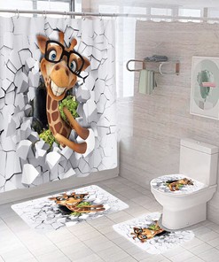 Vintage Style 3D Giraffe Shower Curtain For A Nostalgic Bathroom Look