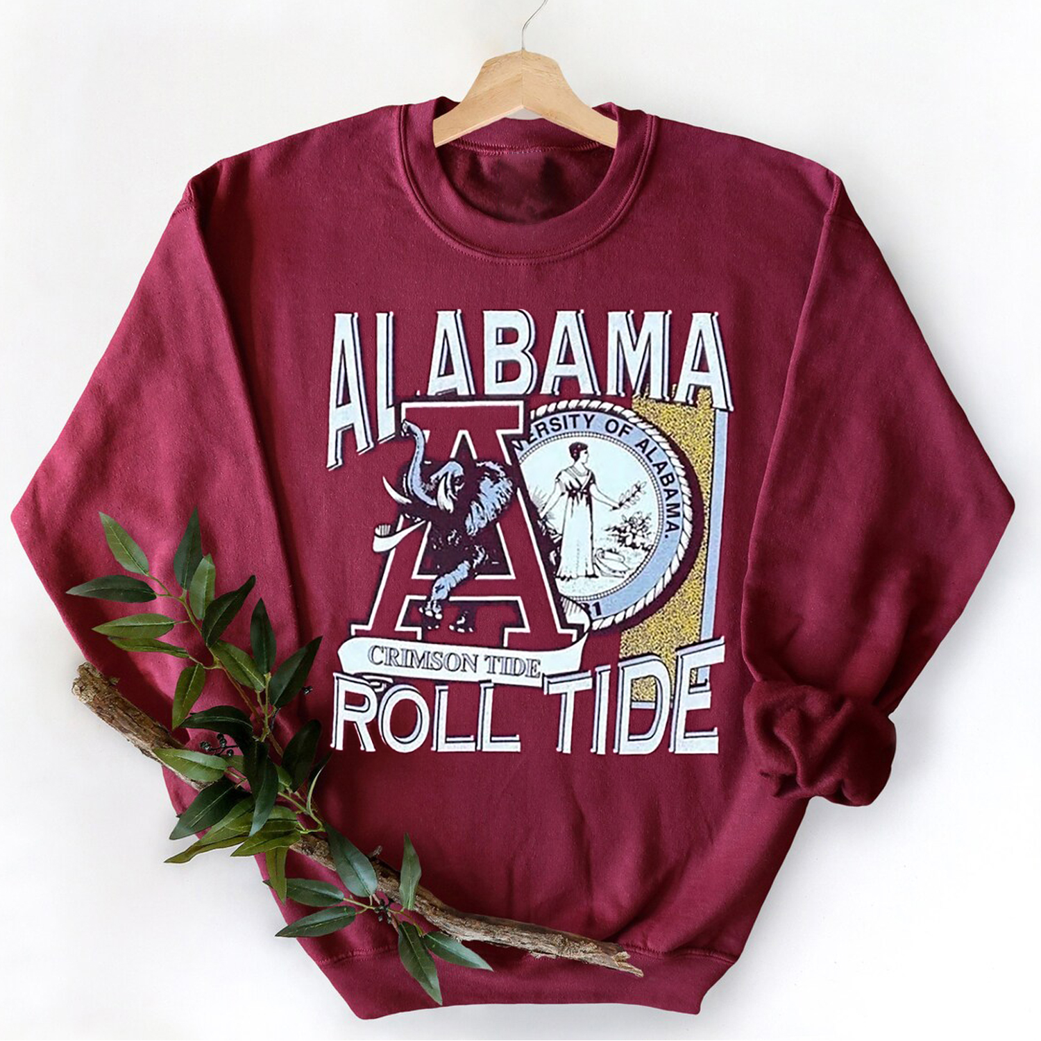 Vintage University of Alabama Crimson Tide NCAA Football Crewneck Sweatshirt, perfect for Fans