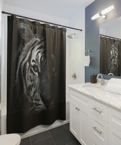 Water-resistant Tiger Art Shower Curtain for Durable Bathroom Decor