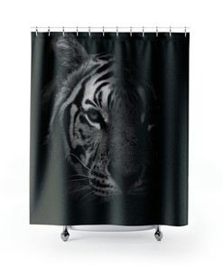 Water-resistant Tiger Art Shower Curtain for Durable Bathroom Decor