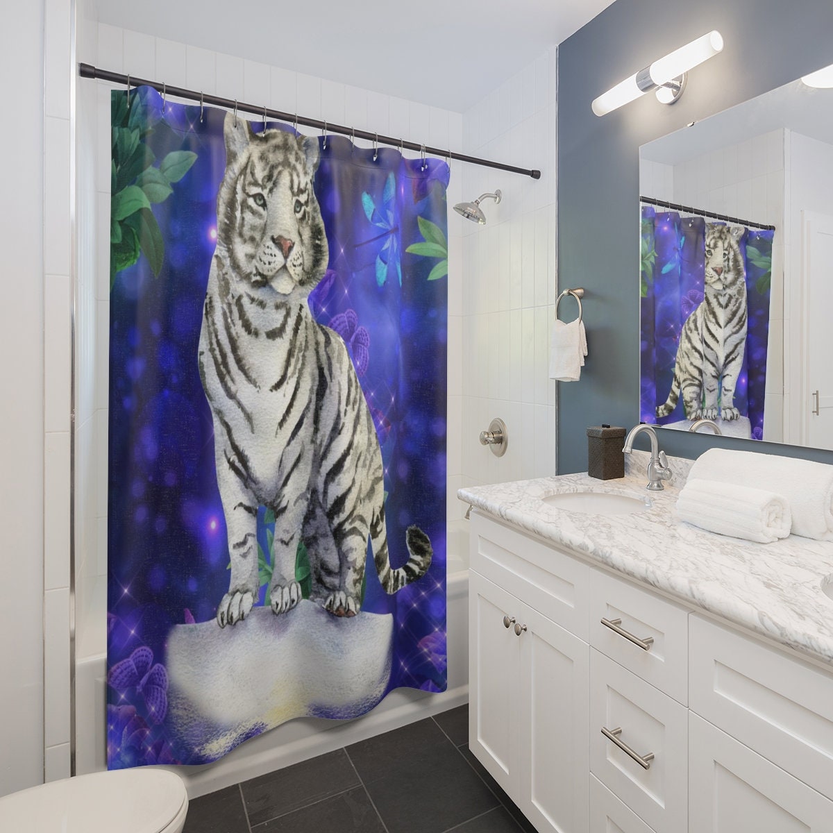 WeiŸer Tiger Shower Curtain - Cool Bathroom Decor for Animal Lovers