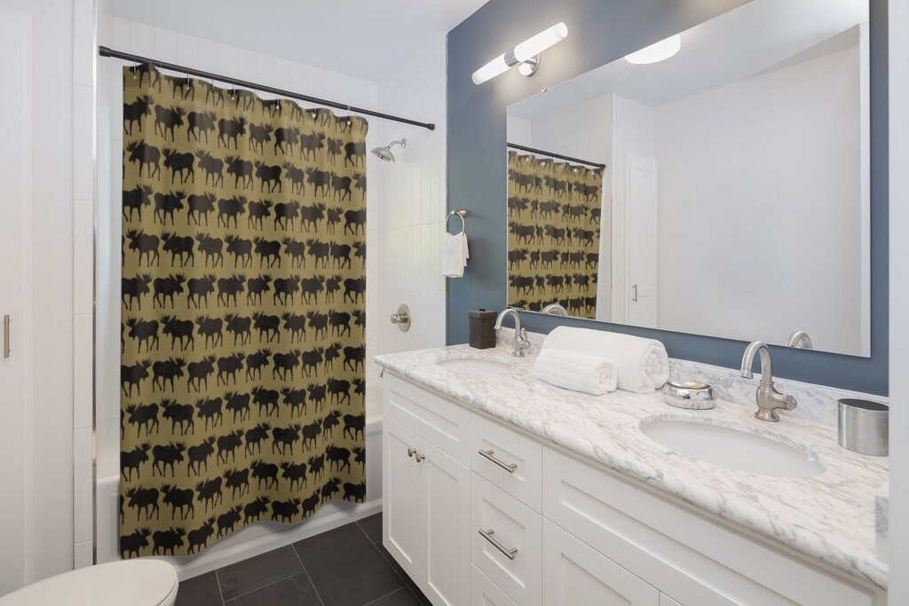 Wildlife Forest Moose Print Shower Curtain for Lodge Bathroom