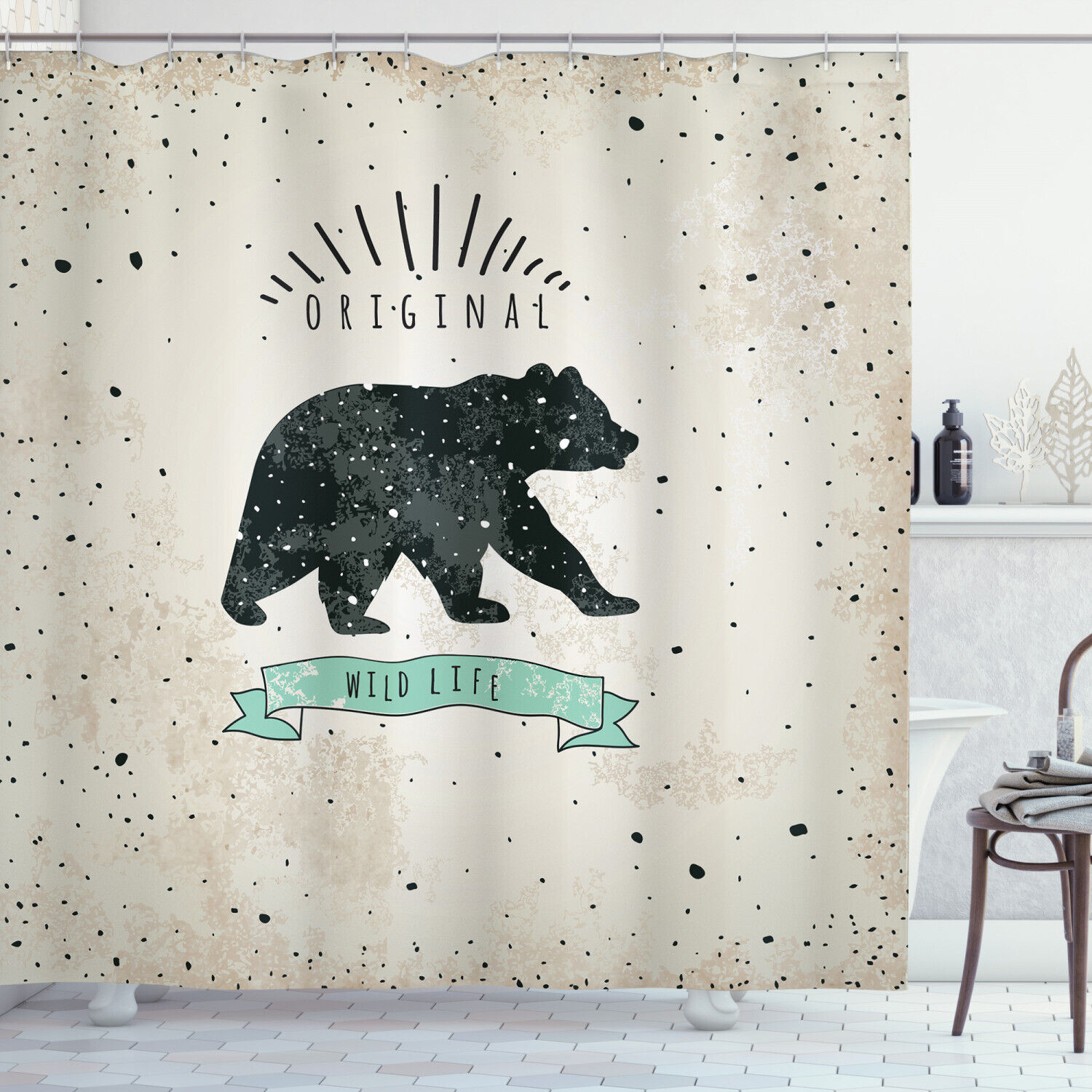 Wildlife-Inspired Shower Curtain For Bathroom With Animals Design