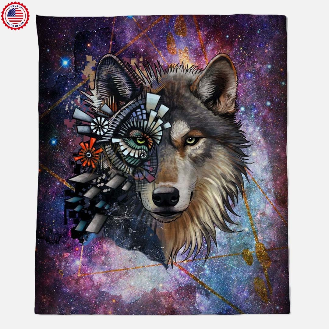 Wolf Lover Gift Set with Blanket, Dreamcatcher, and Shower Curtain for Home Decor
